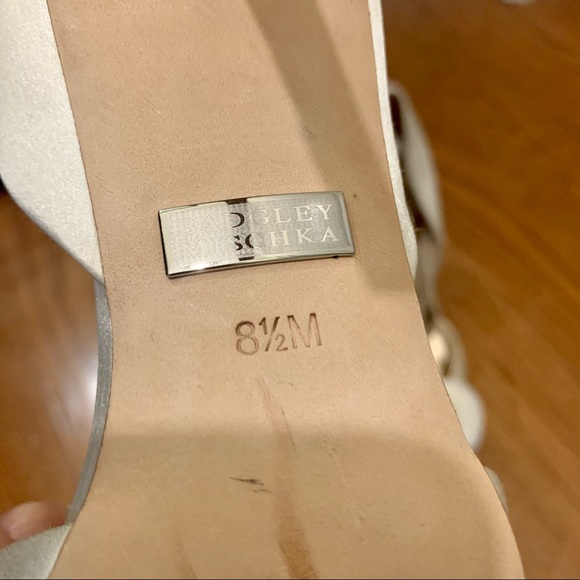 Badgley Mischka Open Toe d'Orsay Satin 8.5 [wedding, bridal, dress] - Picture 9 of 9